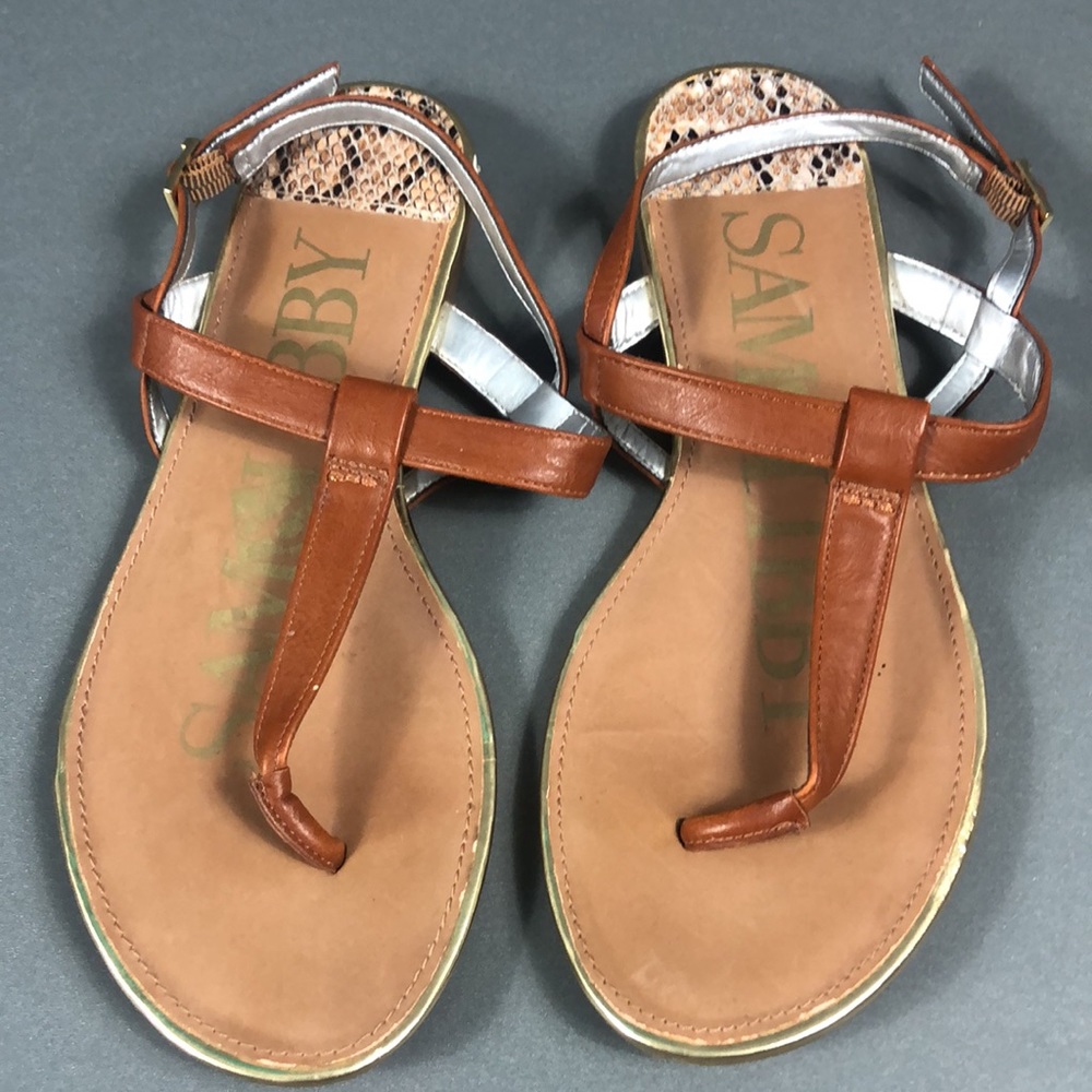 Sam & Libby - Picture 2 of 6